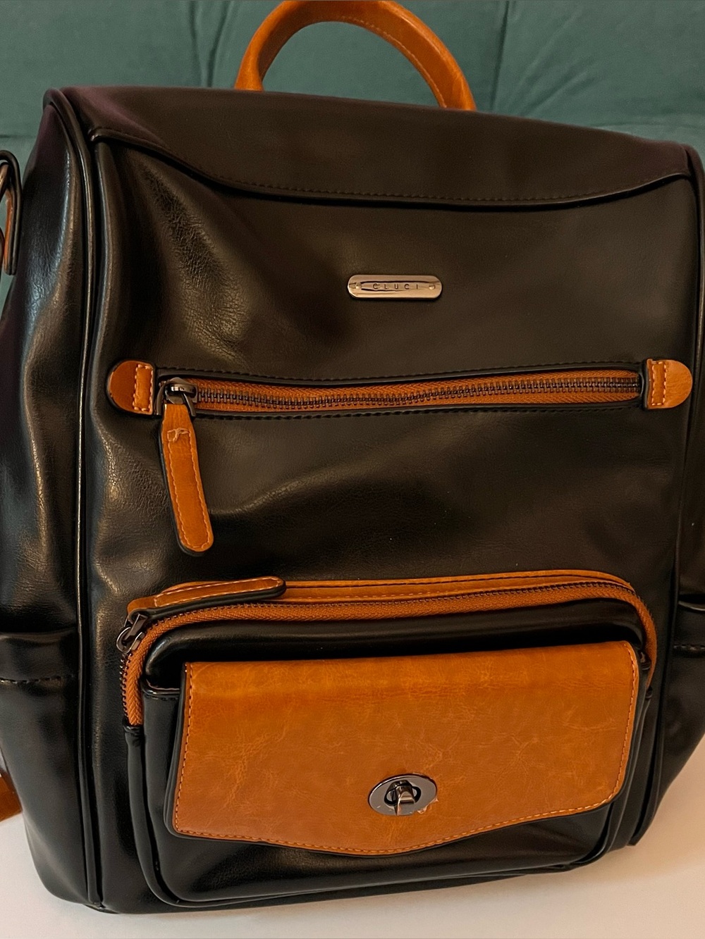 CLUCI Black Tan Leather Convertible Backpack Purse Unused